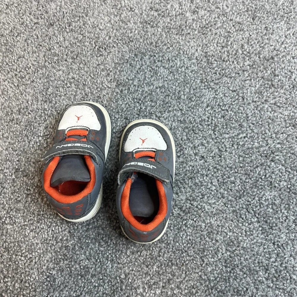 Jordan Shoes Kids Size 4C Gray White orange hookLoop Strap Nike Toddler Sneakers